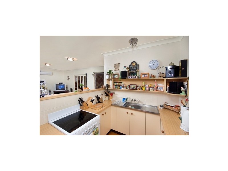 34 Sandra Street, Fennell Bay NSW 2283