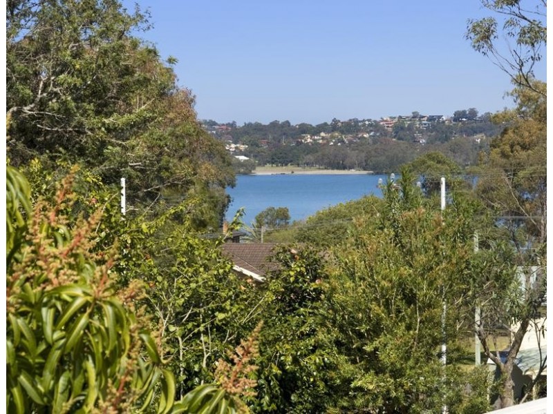 79 Kilaben Road, Kilaben Bay NSW 2283