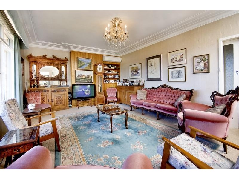 9 Marmong Street, Booragul NSW 2284