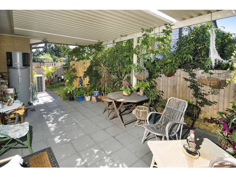 1/11 Cumberland Street, Teralba NSW 2284