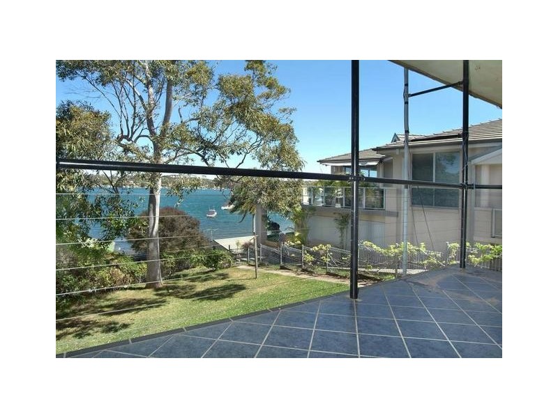 90 Sealand Road, Fishing Point NSW 2283