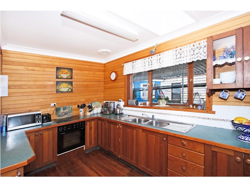 97 Lake Street, Blackalls Park NSW 2283