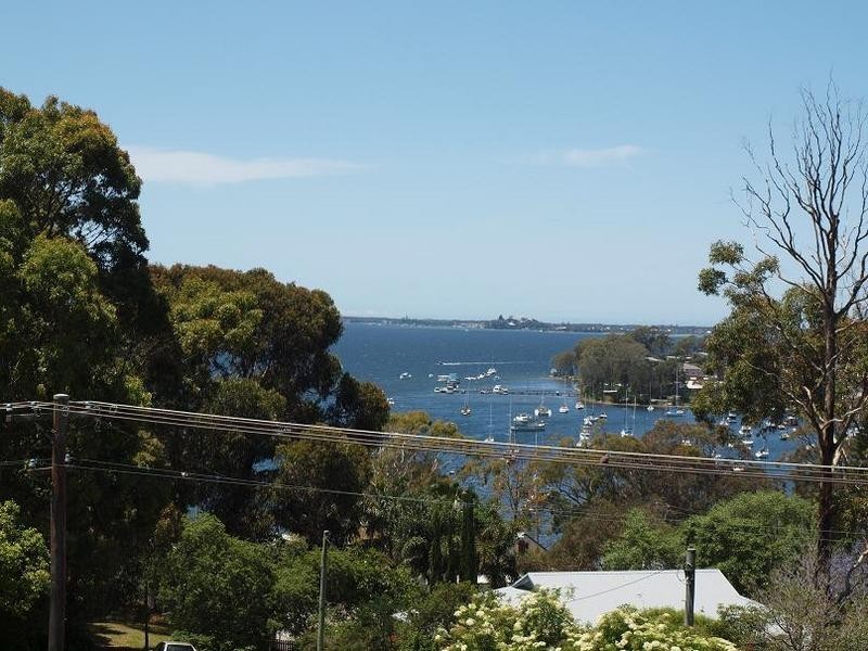 7 Lakeview Road, Wangi Wangi NSW 2267
