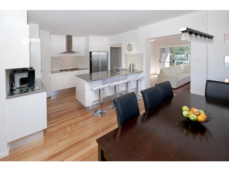 174 Coal Point Road, Coal Point NSW 2283