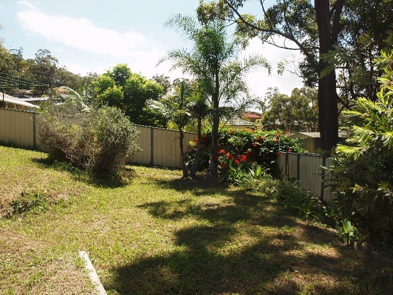 18 Peppertree Circuit, Toronto NSW 2283