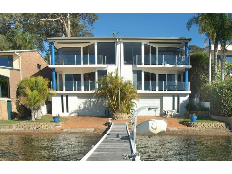 2/330 Skye Point Road, Coal Point NSW 2283