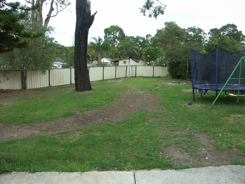 1 Farlow Street, Booragul NSW 2284