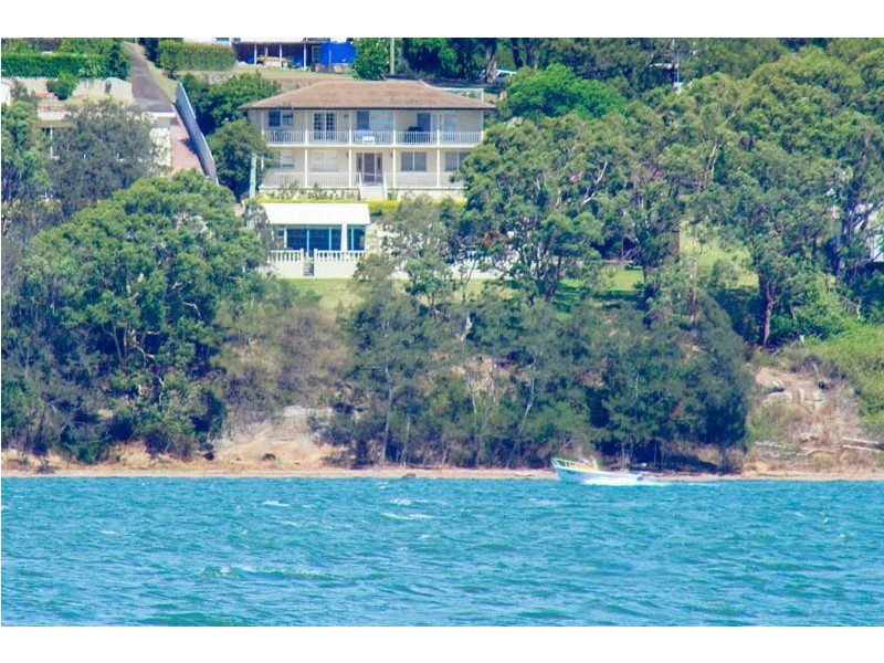 40 George Street, Marmong Point NSW 2284