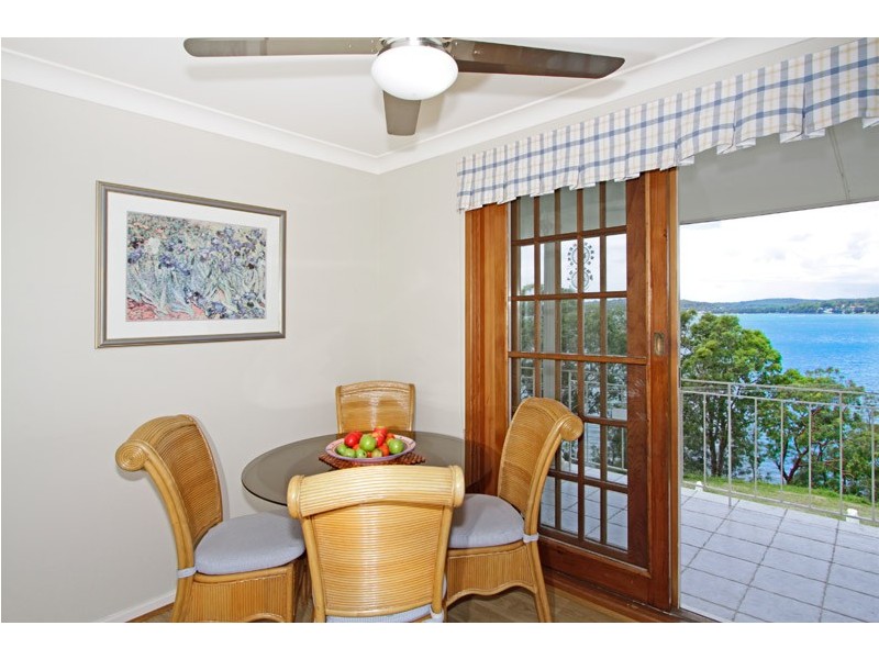 40 George Street, Marmong Point NSW 2284
