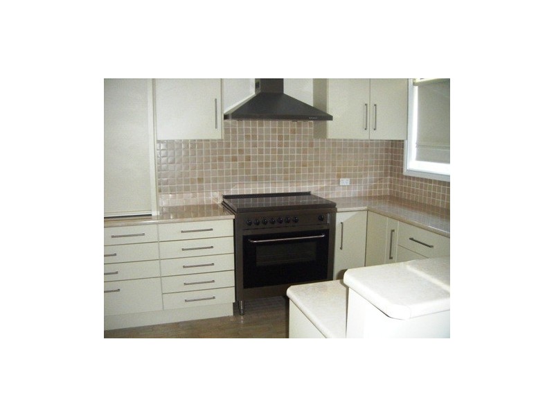 77 SEALAND ROAD, Fishing Point NSW 2283
