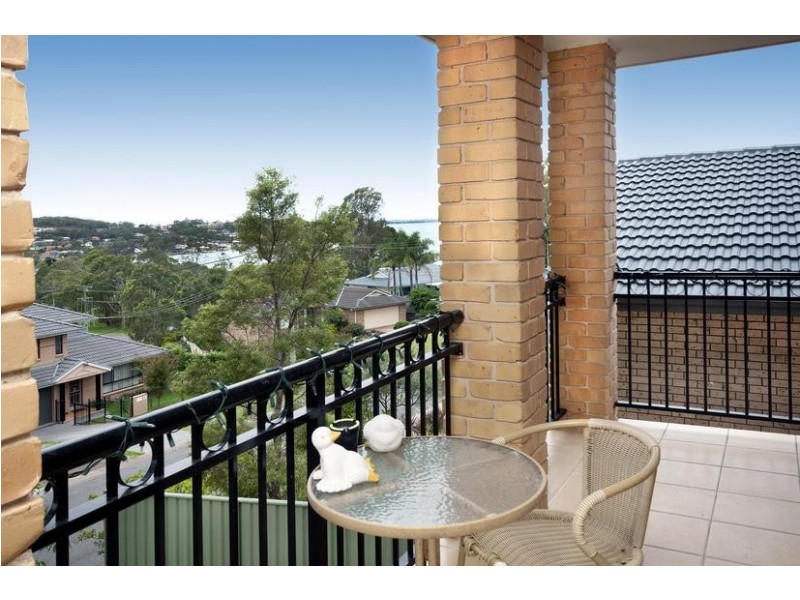 17 Haslemere Crescent, Buttaba NSW 2283