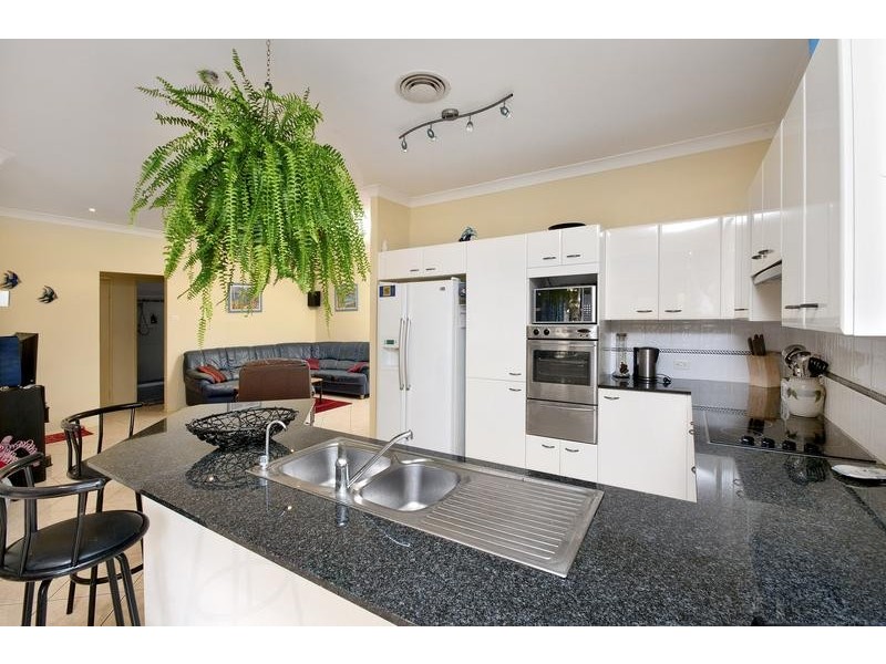 17 Haslemere Crescent, Buttaba NSW 2283