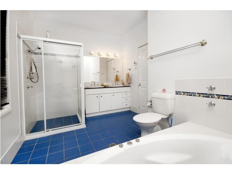 17 Haslemere Crescent, Buttaba NSW 2283