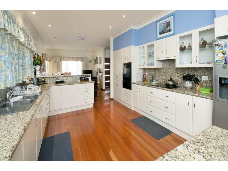 57 Coal Point Road, Coal Point NSW 2283