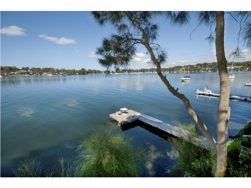 67 Alexander Parade, Arcadia Vale NSW 2283