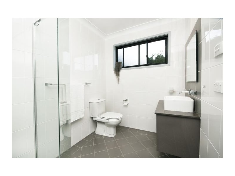 10 Lorron Close, Coal Point NSW 2283