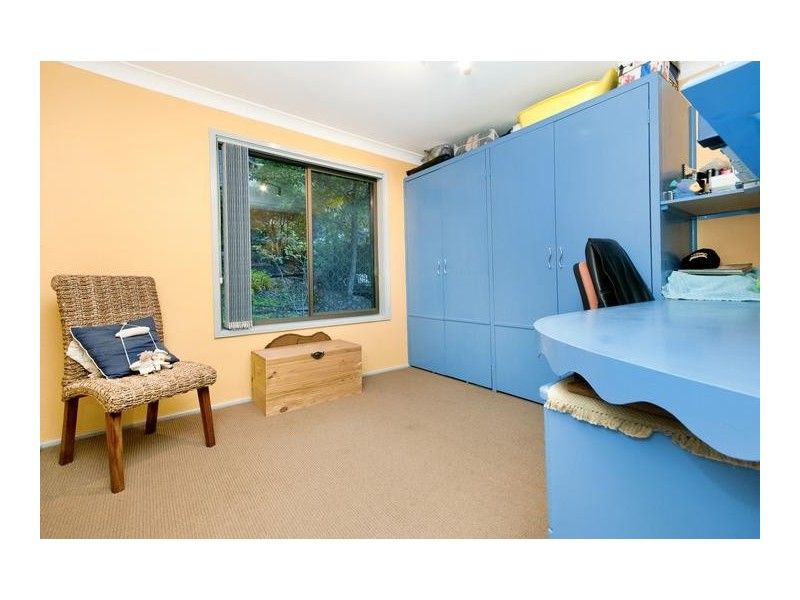 10 Lorron Close, Coal Point NSW 2283