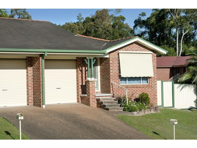 2/2 Lipton Close, Woodrising NSW 2284