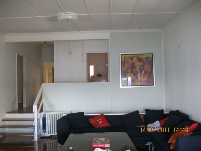 11 Robey Crs, Coal Point NSW 2283