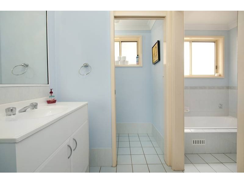 20 Express Circuit, Marmong Point NSW 2284
