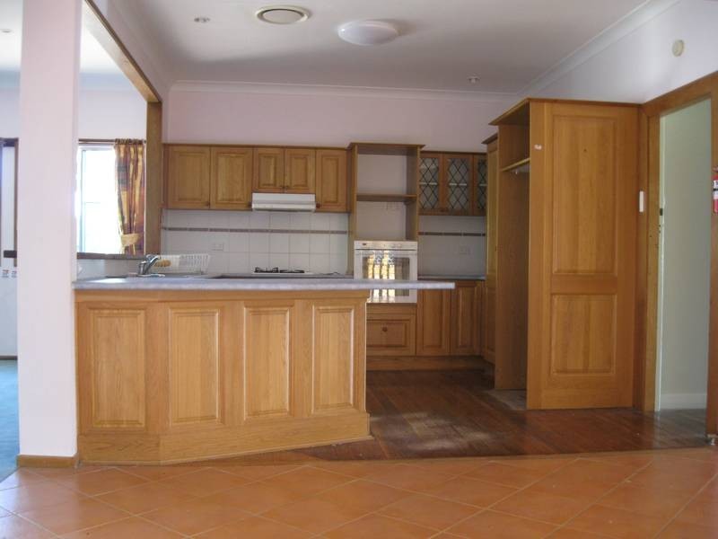 194 Bay Road, Bolton Point NSW 2283