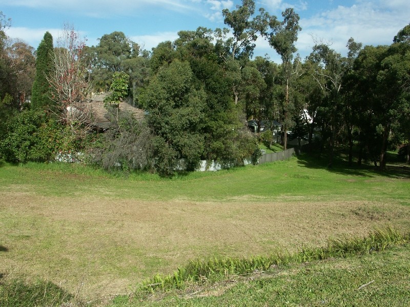 13 Koiyong Place, Bolton Point NSW 2283