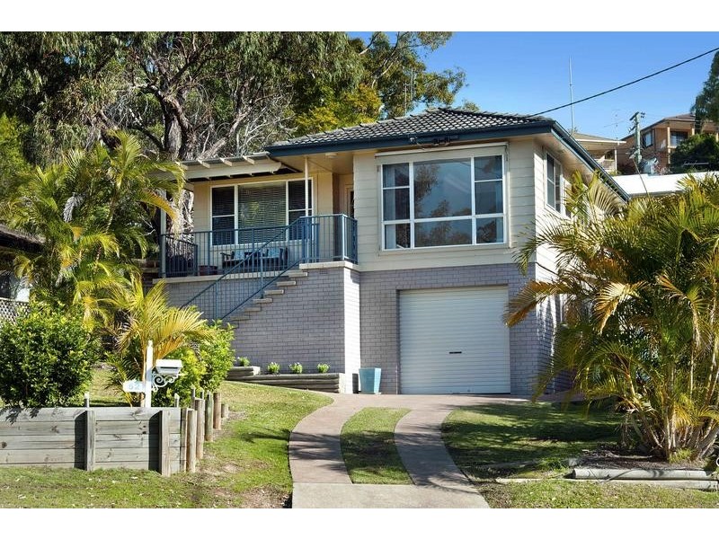 52 Fishing Point Road, Fishing Point NSW 2283