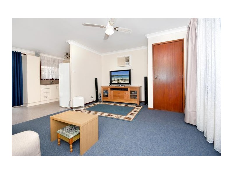 17 Southern Cross Drive, Woodrising NSW 2284