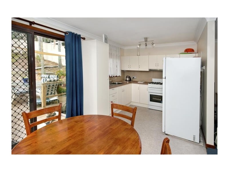 17 Southern Cross Drive, Woodrising NSW 2284