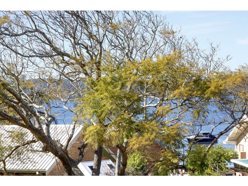 7 Moore Street, Toronto NSW 2283