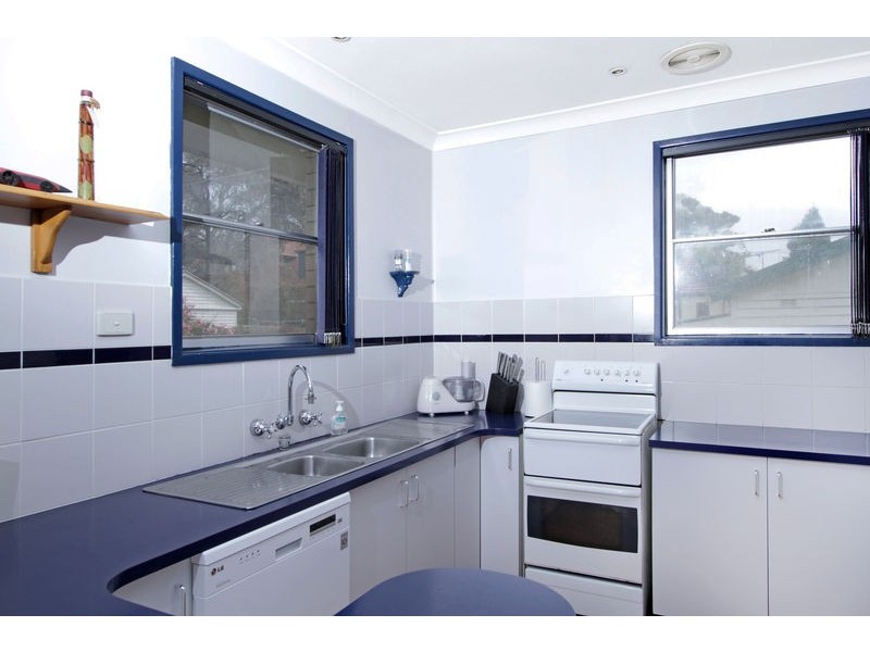 7 Moore Street, Toronto NSW 2283