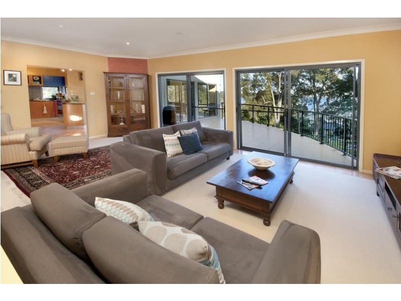 12a Macquarie Street, Bolton Point NSW 2283