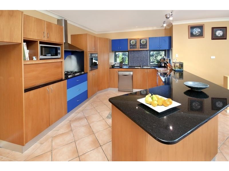 12a Macquarie Street, Bolton Point NSW 2283