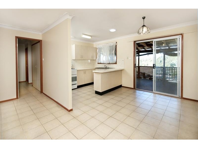 9 Muswellbrook Crescent, Booragul NSW 2284