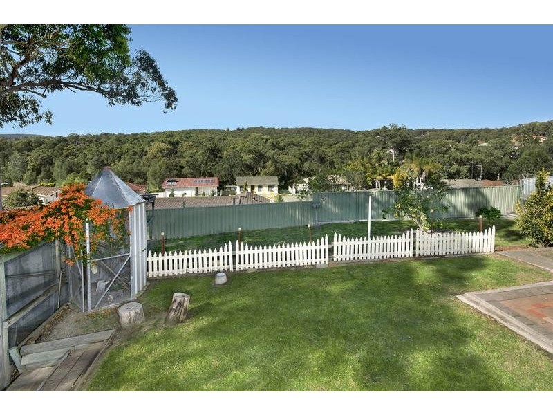 9 Muswellbrook Crescent, Booragul NSW 2284