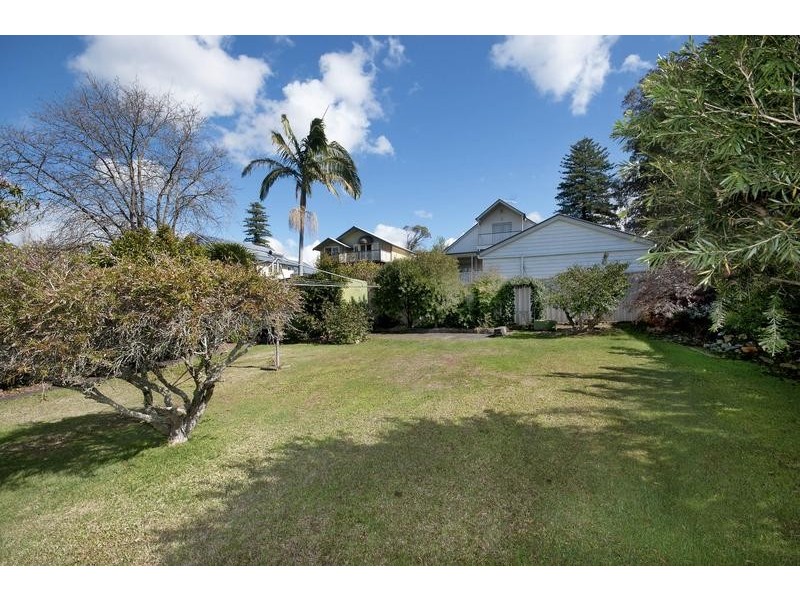 5 Moore Street, Toronto NSW 2283