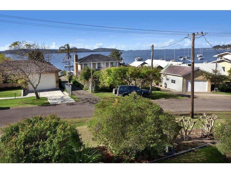 3 Moore Street, Toronto NSW 2283