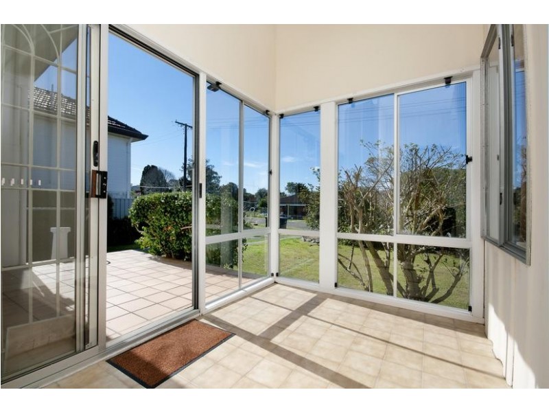 3 Moore Street, Toronto NSW 2283