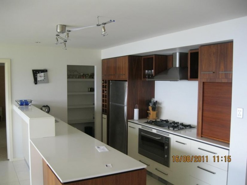 12 Macquarie Street, Bolton Point NSW 2283