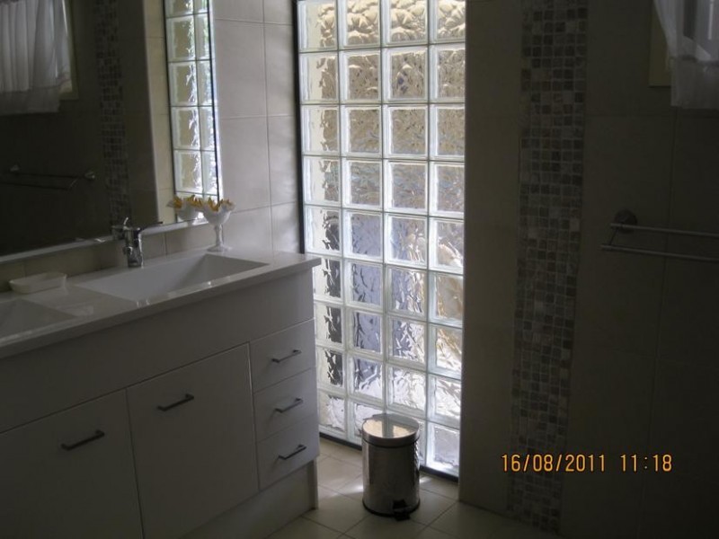 12 Macquarie Street, Bolton Point NSW 2283