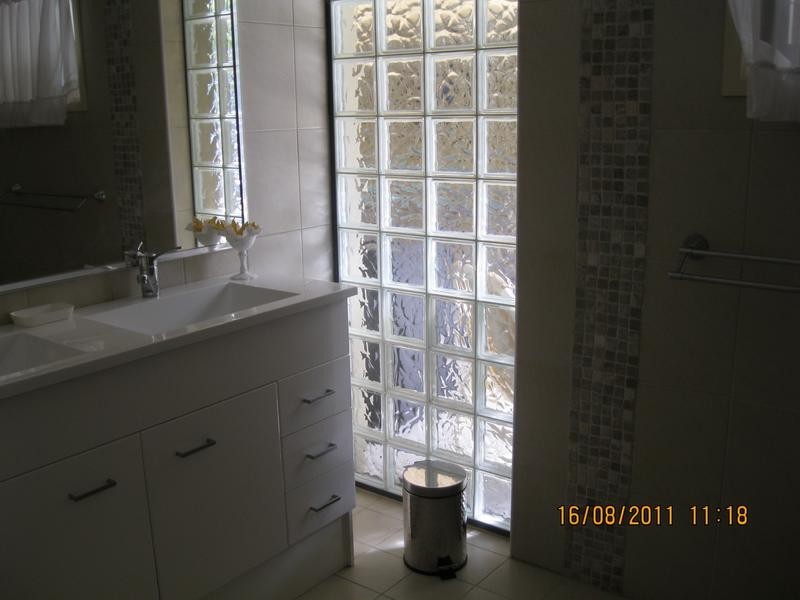 12 Macquarie Street, Bolton Point NSW 2283