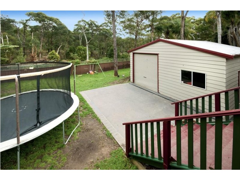 18 Fremantle Drive, Woodrising NSW 2284