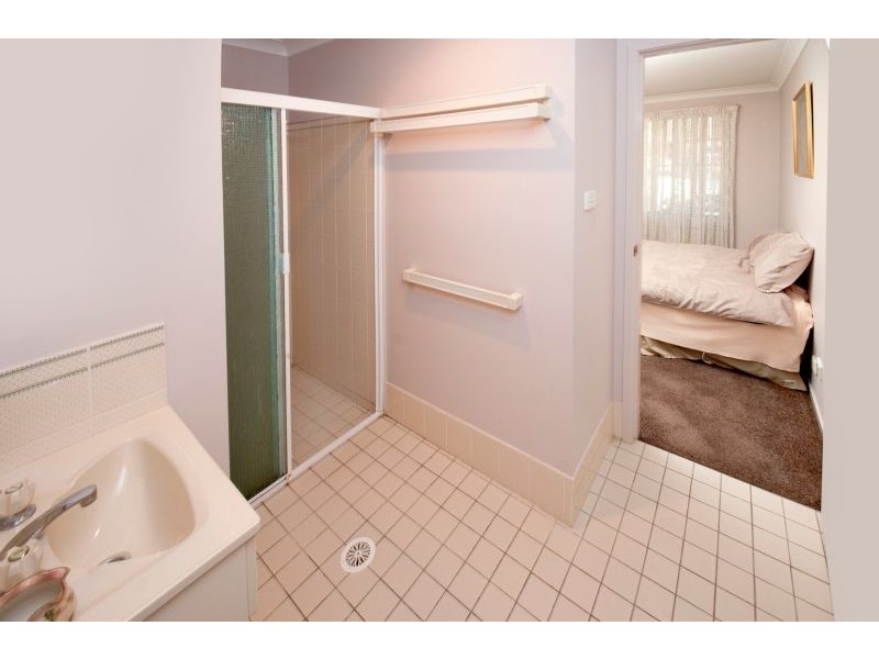 1 Oakhampton Court, Toronto NSW 2283