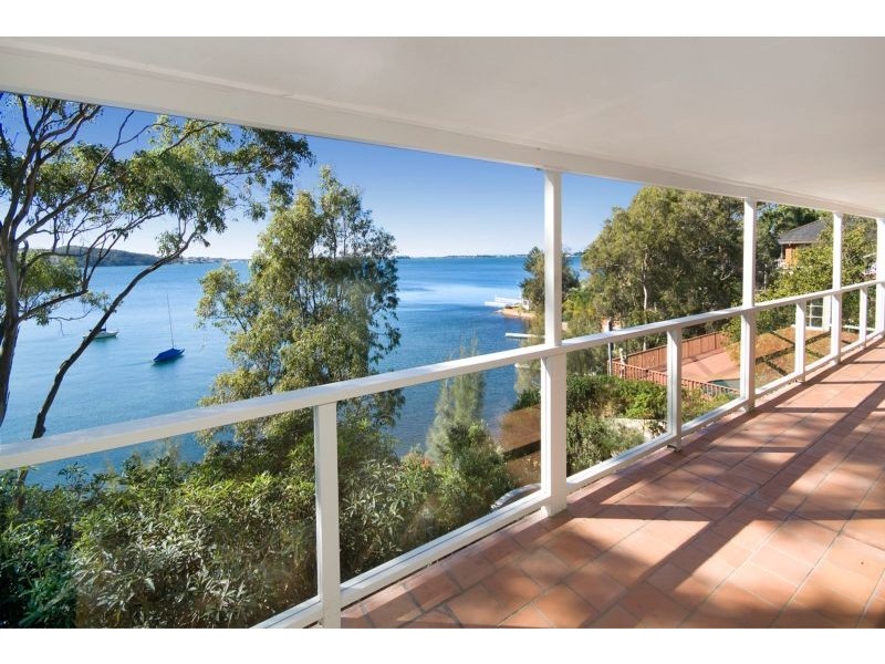 204 Skye Point Road, Coal Point NSW 2283