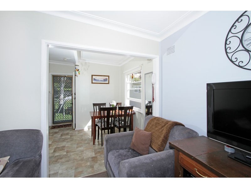 10 Warhurst Avenue, Toronto NSW 2283