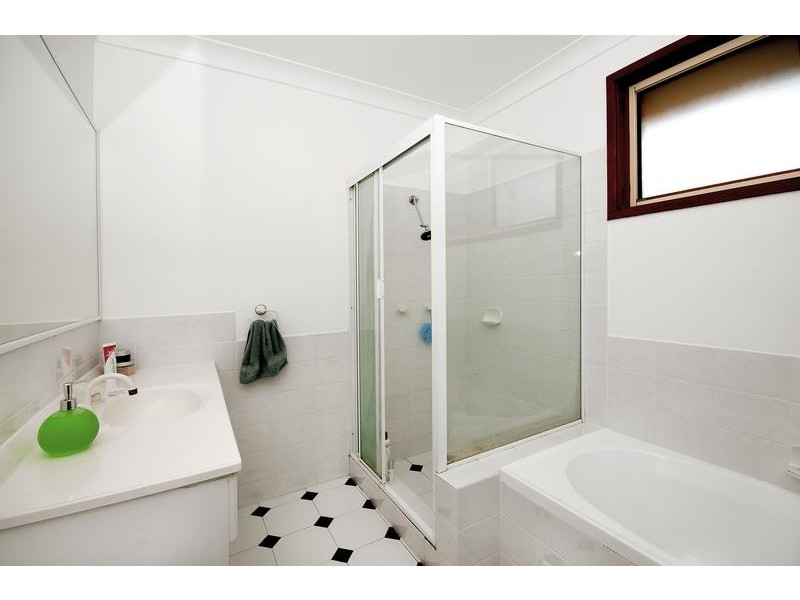 1/10 Balmoral Place, Fishing Point NSW 2283