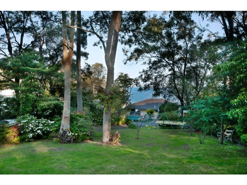 12 Macquarie Street, Bolton Point NSW 2283