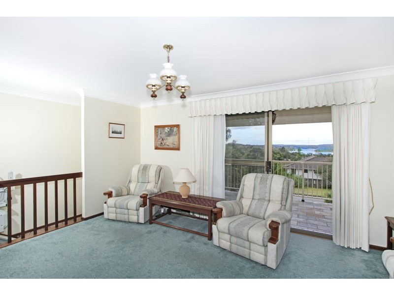 36 Ascot Parade, Blackalls Park NSW 2283