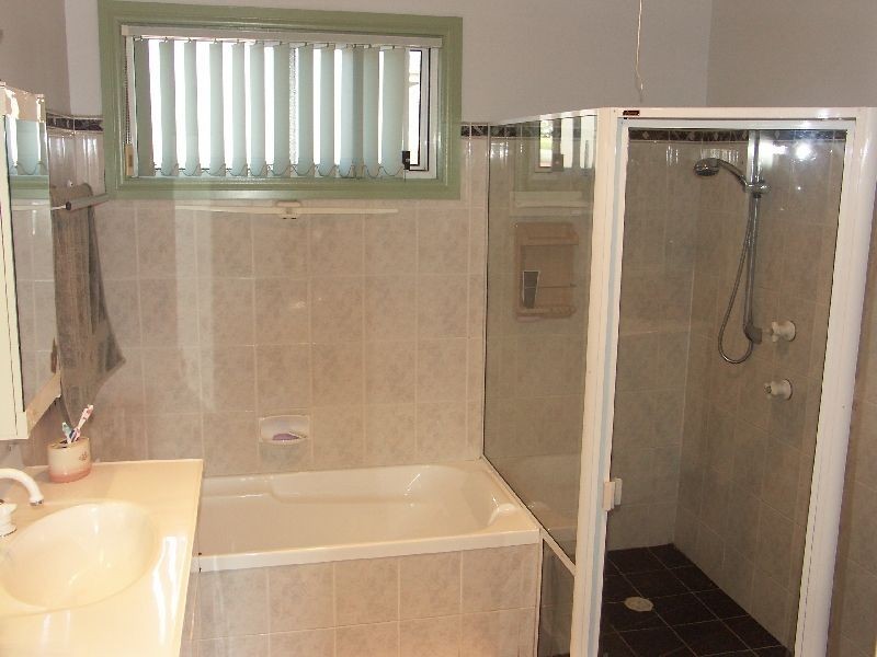 225 Excelsior Parade, Toronto NSW 2283