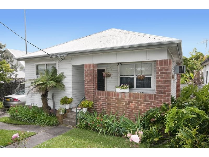 95 The Boulevarde, Toronto NSW 2283